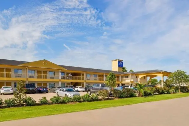 Americas Best Value Inn & Suites-Waller/Prairie View - Dış Mekan