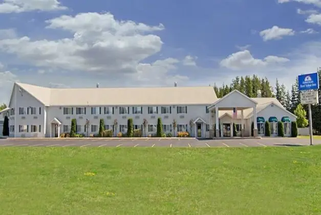Americas Best Value Inn - Tahquamenon Country