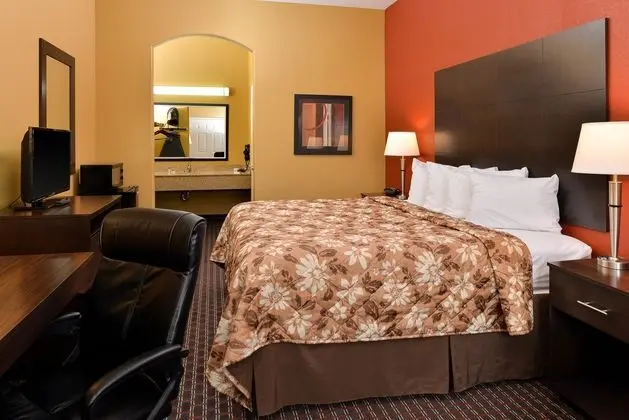 AMERICAS BEST VALUE INN TUPELO
