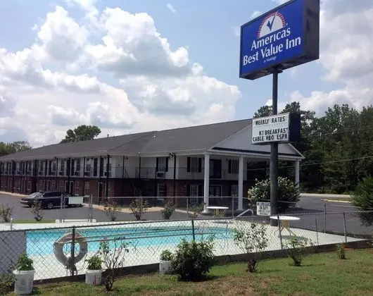 Americas Best Value Inn-Winnsboro - Havuz
