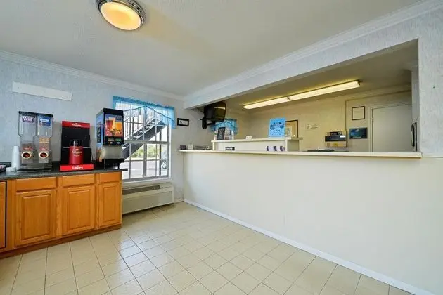 Americas Best Value Inn-Winnsboro - Lobi
