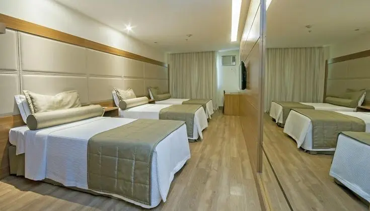 Americas Granada Hotel