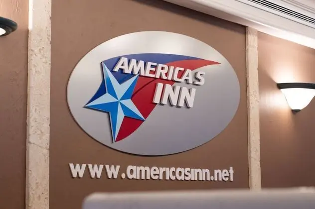 America's Inn - Houston