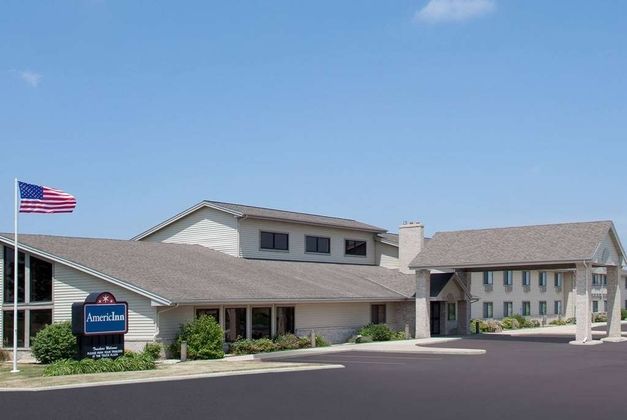 AmericInn by Wyndham Webster City