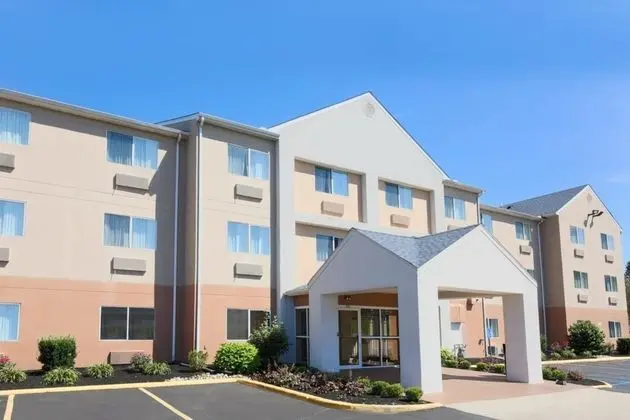 AmericInn by Wyndham Appleton West