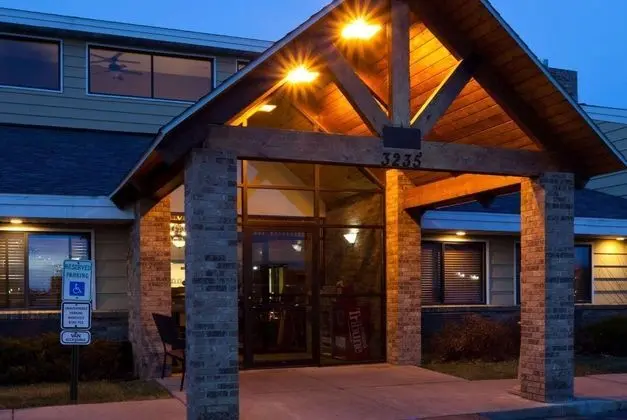 AmericInn by Wyndham Bismarck - Öne Çıkan Resim