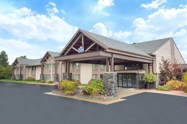 AmericInn By Wyndham Black River Falls