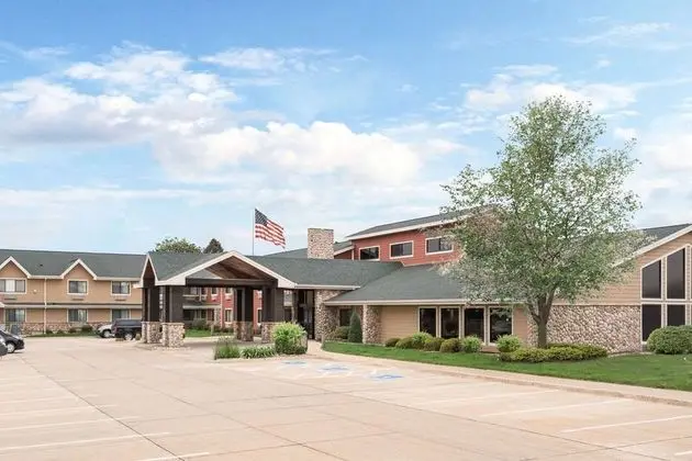 AmericInn by Wyndham Cedar Falls