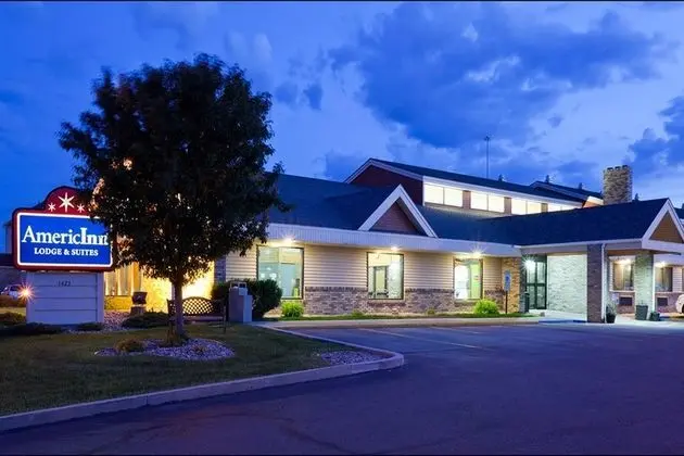 AmericInn by Wyndham Fargo West Acres