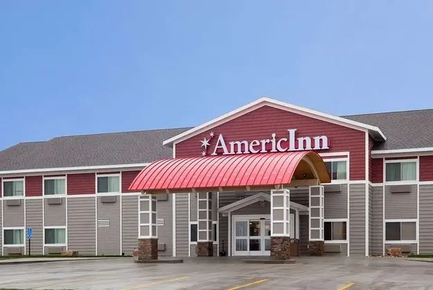 AmericInn by Wyndham Humboldt