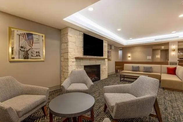 Americinn By Wyndham Mountain Home - Lobi