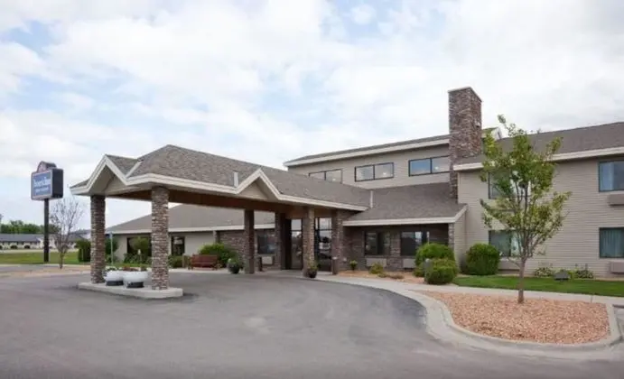 AmericInn by Wyndham Thief River Falls