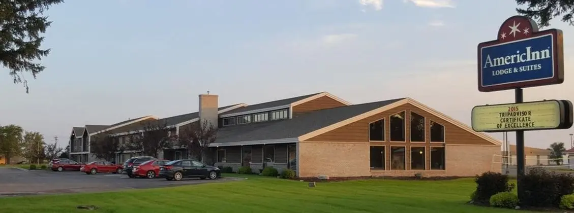 AmericInn by Wyndham Wadena - 1