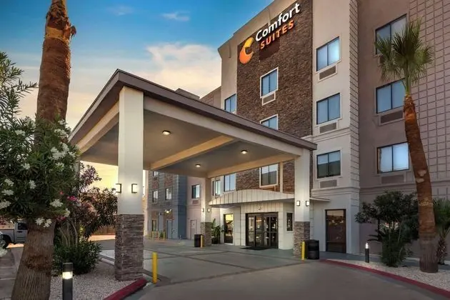 Amerik Suites-Behind Mall Del Norte - Dış Mekan
