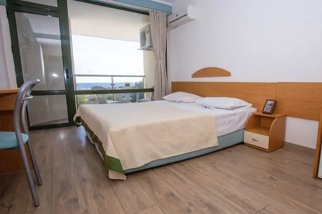 Hotel Amfibia Beach - Oda
