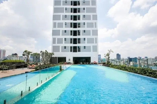 Ami Splendid Rivergate Views - Havuz