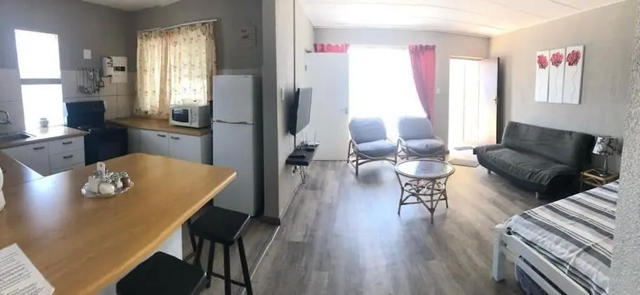 Amies Self-catering Apartments - Mutfak