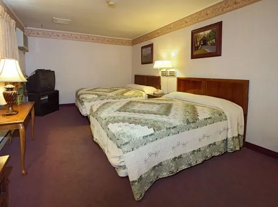Amish Country Motel