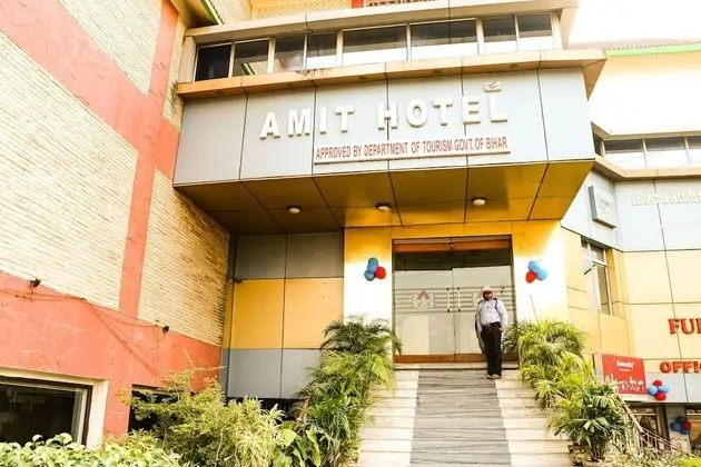 Amit Hotel