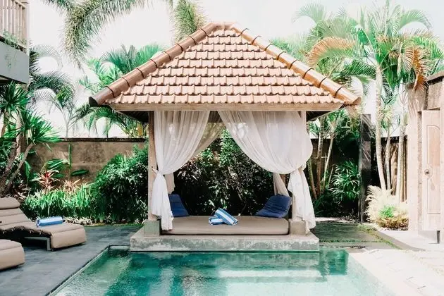 Amithya Coral Villas Bali - Havuz