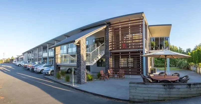 Amity Court Motel - Lobi