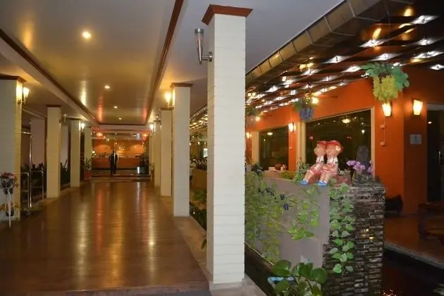 AMNAUYSUK HOTEL