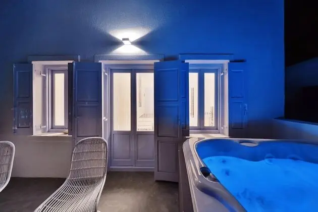 Amo Suites & Spa - Havuz
