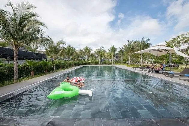 Amon Phu Quoc Hotel - Havuz