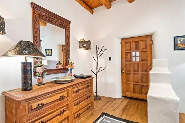 Amor - Historic Adobe in the Heart of The Railyard and Downtown Santa Fe, Hot Tub - Oda