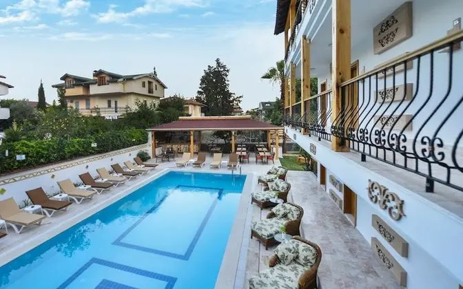 Amore Hotel - Havuz