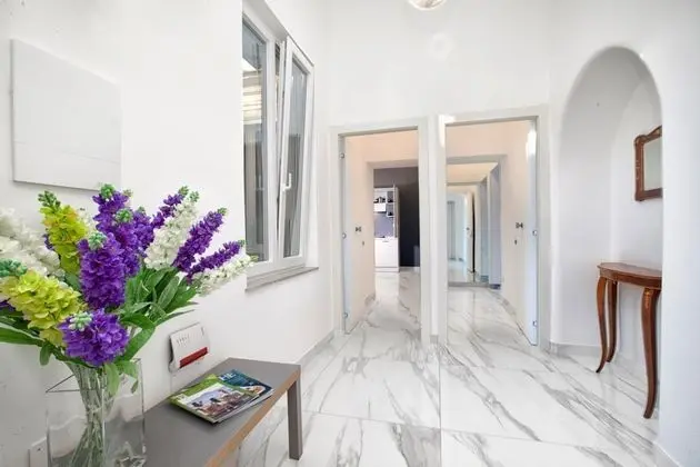 Amore Rentals - Appartamento Max 2 in Piazza Tasso