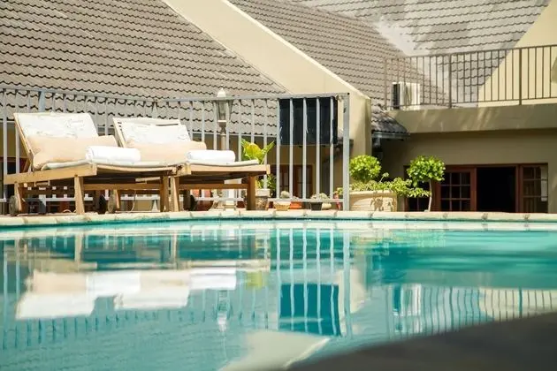 Amoris Guest House - Waterkloof Ridge - Havuz