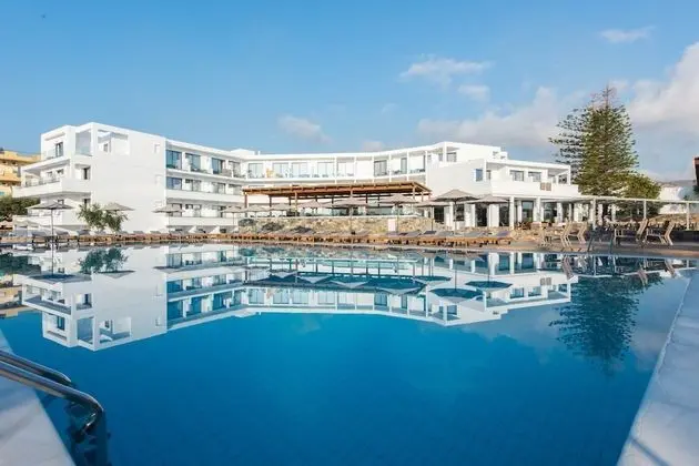 Amounda Bay Hotel