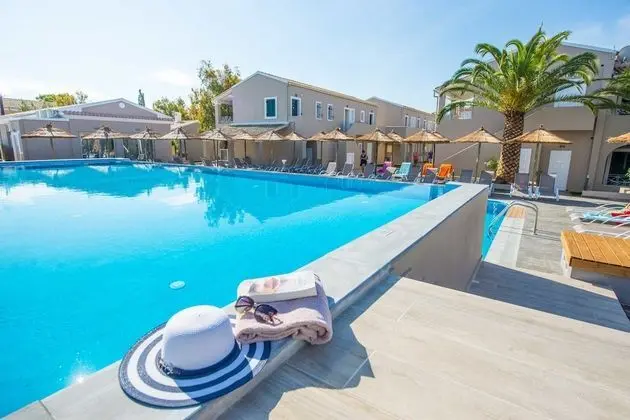 Amour Holiday Resort - Adults Only