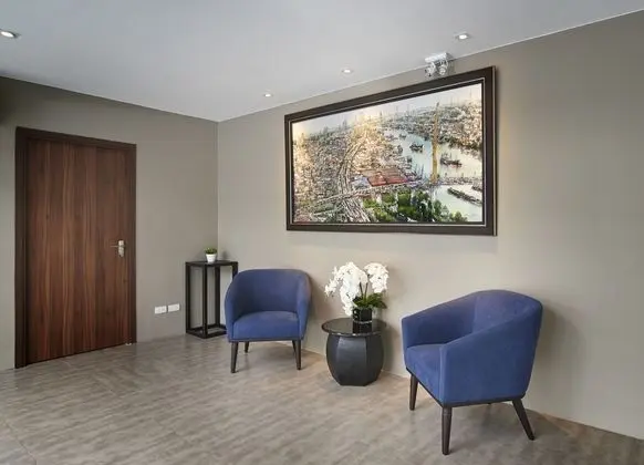 Amp Am House Hotel - Lobi