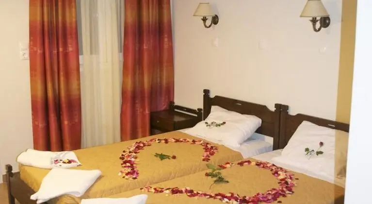 Ampavris Family Apartments - Oda