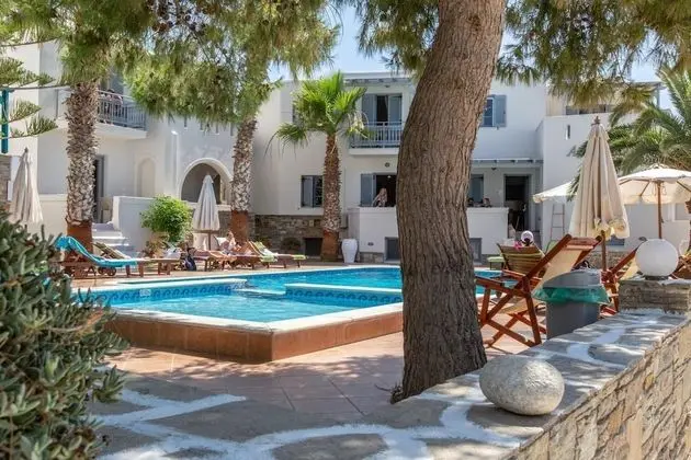 Ampelos  Inn