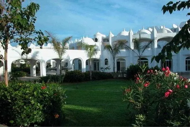 Amphitrite Palace Resort And Spa