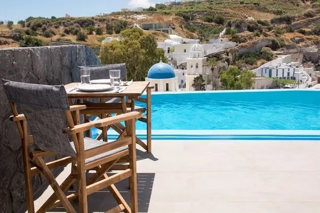 Amphitrite Suites Santorini - Havuz