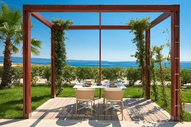 Amphora Hotel