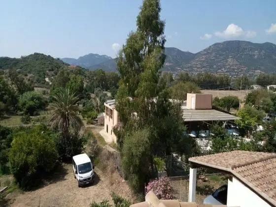 Ampio i Piano Lato sud nel Verde