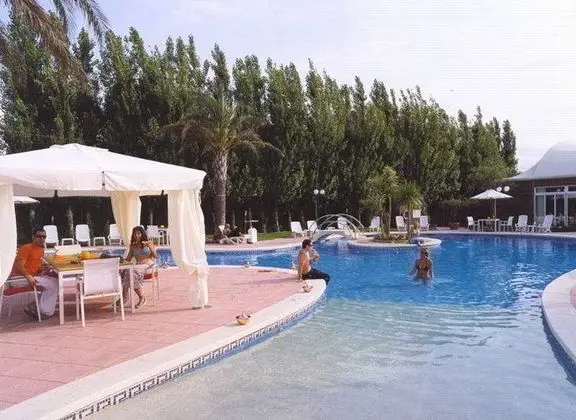 Ampuria Inn - Havuz