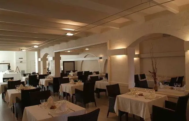 Ampuria Inn - Yeme / İçme