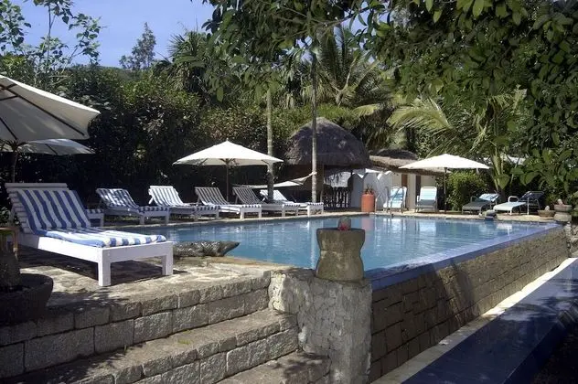 Amritara Shalimar Spice Garden Resort & Spa - Havuz