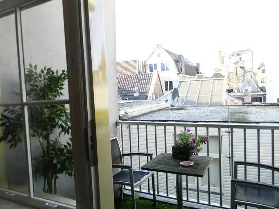 Amsterdam Nieuwmarkt Center Apartments - Oda Manzaraları