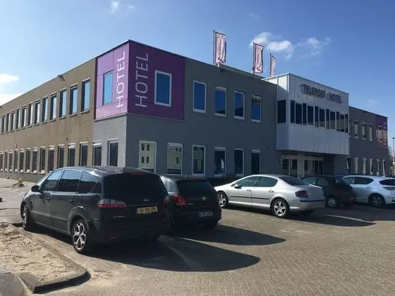 Amsterdam Teleport Hotel