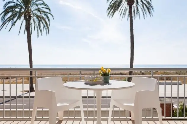 Amura Be my Guest Castelldefels