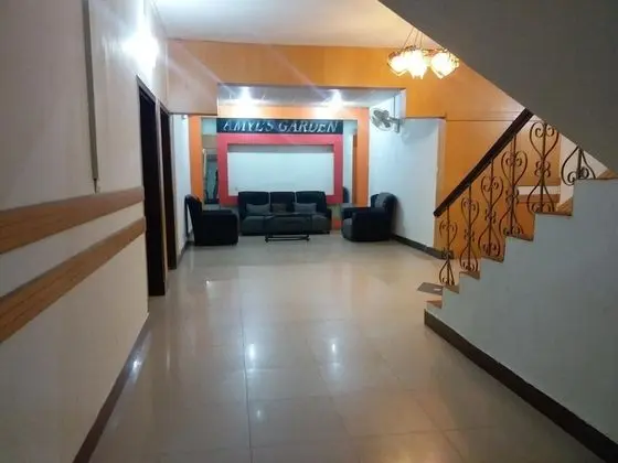 Amyls garden - İç Mekan