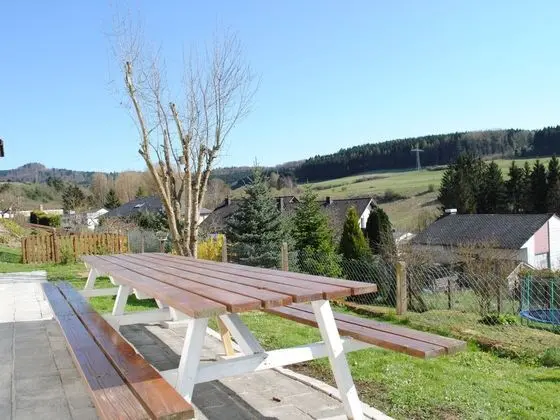 An Attractive Apartment in Gerolstein - Dış Mekan