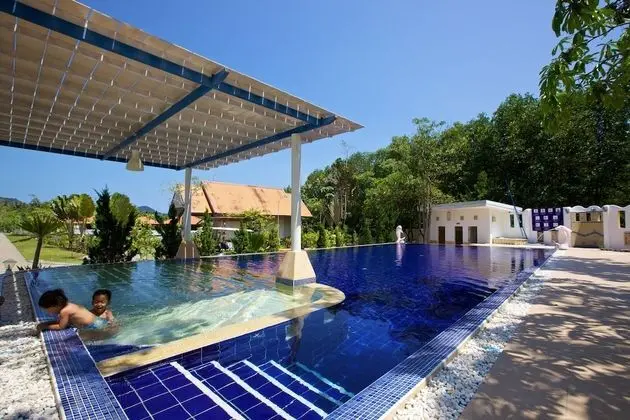 Anavilla Tangke Resort - Havuz